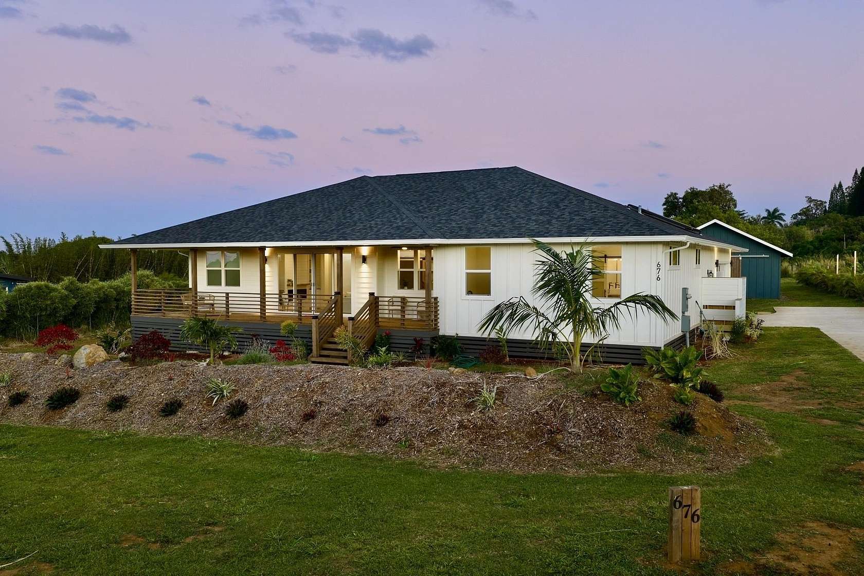 2.48 Acres of Residential Land with Home for Sale in Haʻikū, Hawaii