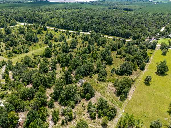 10 Acres of Land for Sale in Live Oak, Florida