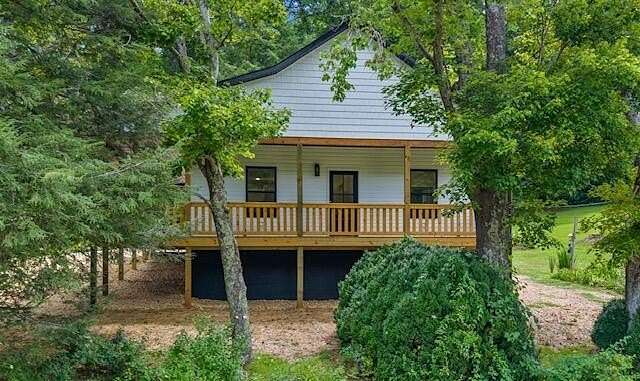 2 Acres of Residential Land with Home for Sale in Englewood, Tennessee