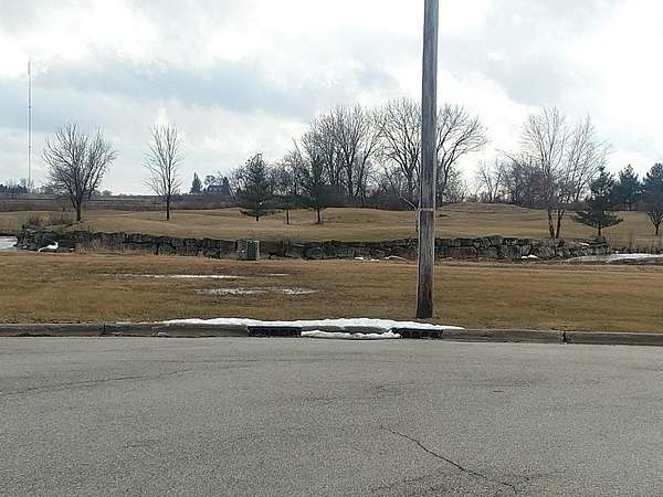 0.31 Acres of Residential Land for Sale in DeKalb, Illinois