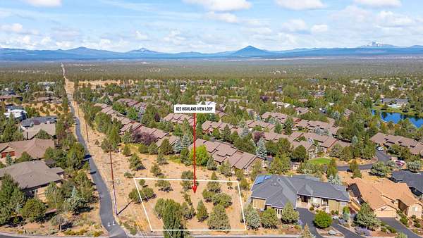 0.34 Acres of Residential Land for Sale in Redmond, Oregon