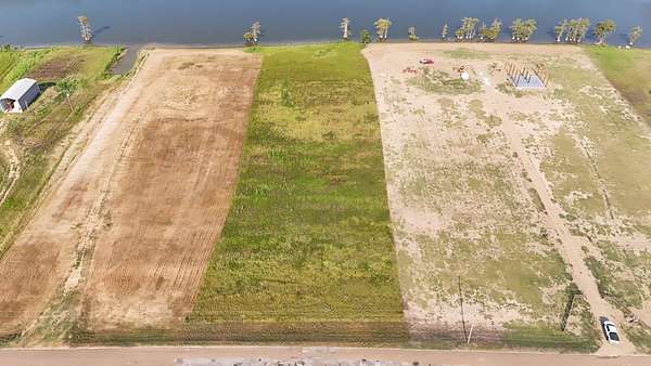 2.6 Acres of Land for Sale in Yazoo City, Mississippi