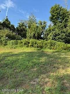 1 Acre of Residential Land for Sale in La Grange, Kentucky