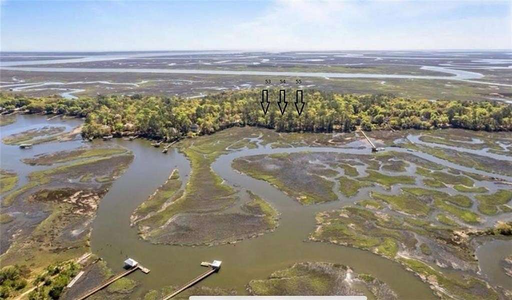 2 Acres of Residential Land for Sale in Darien, Georgia