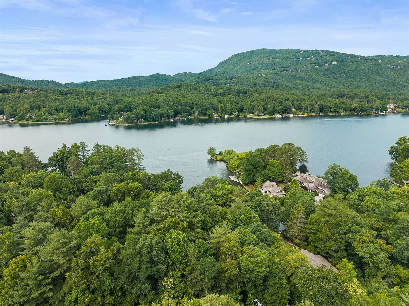 0.84 Acres of Land for Sale in Lake Toxaway, North Carolina