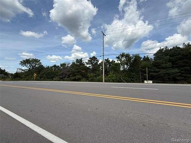 9.6 Acres of Land for Sale in Grand Blanc, Michigan