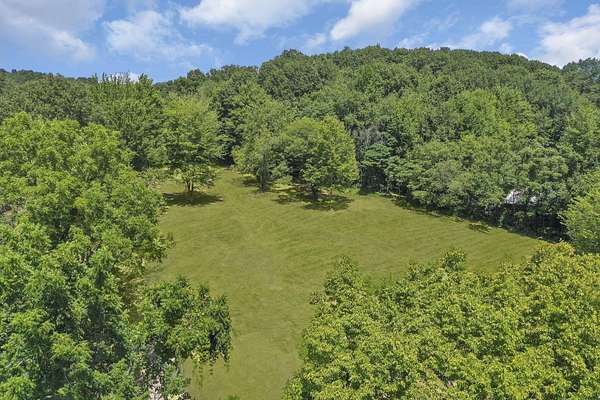 4 Acres of Residential Land for Sale in Lancaster, Ohio