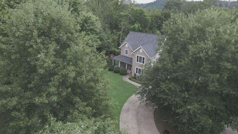 4.5 Acres of Residential Land with Home for Sale in Burkesville, Kentucky