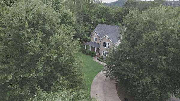 4.5 Acres of Residential Land with Home for Sale in Burkesville, Kentucky