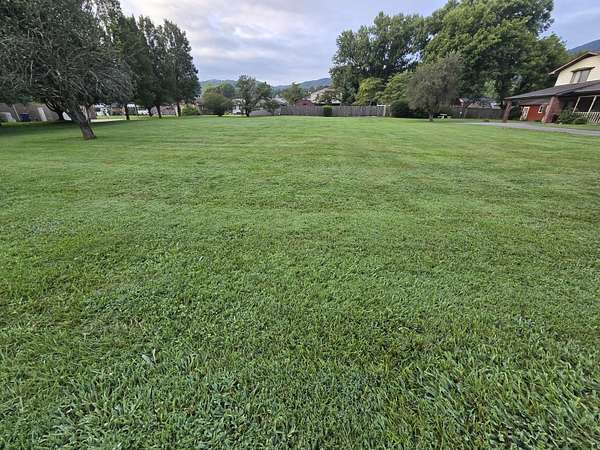 0.34 Acres of Residential Land for Sale in Middlesboro, Kentucky