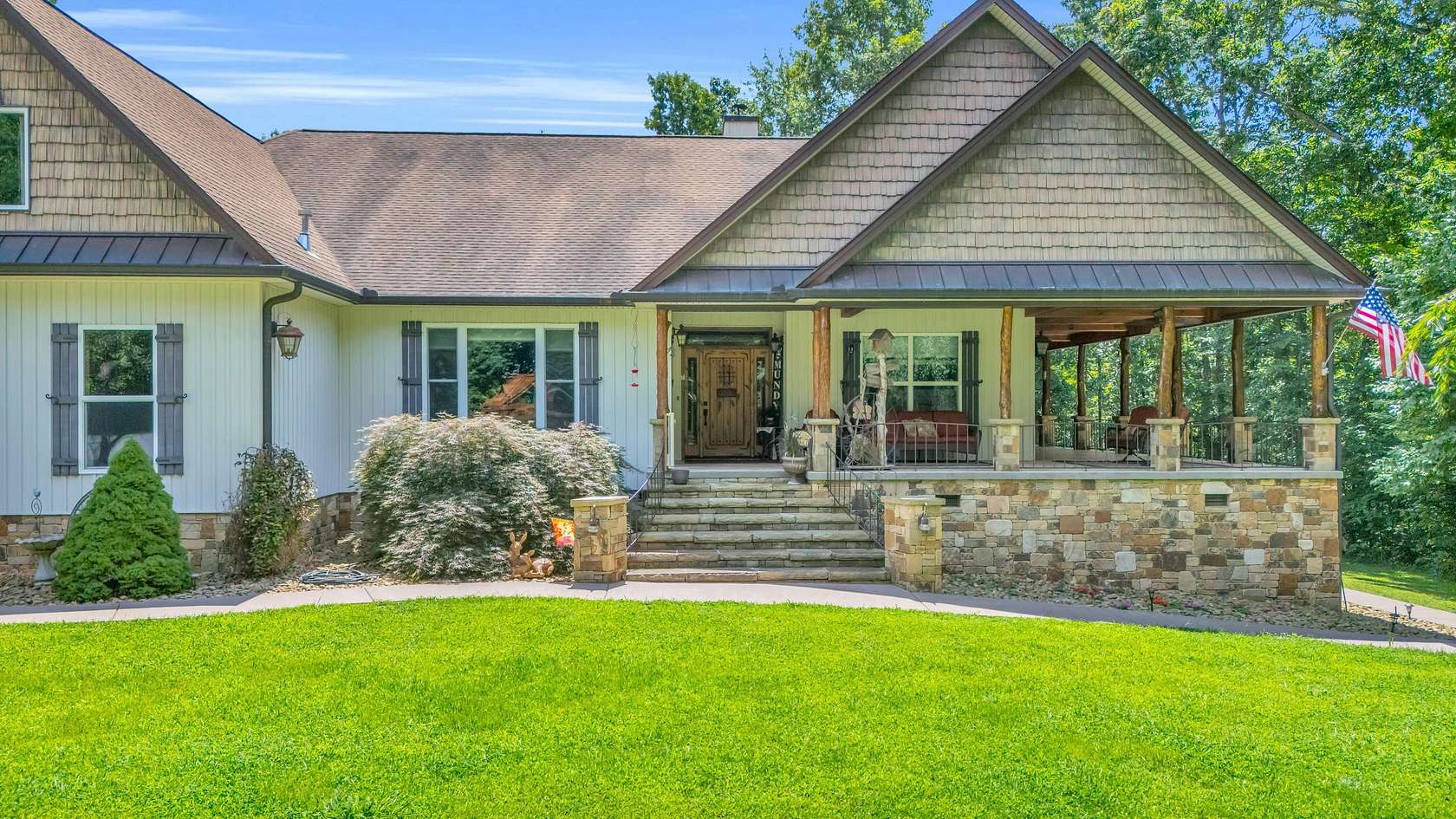 2.23 Acres of Residential Land with Home for Sale in Dayton, Tennessee