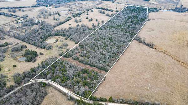 32 Acres of Agricultural Land for Sale in Kosse, Texas