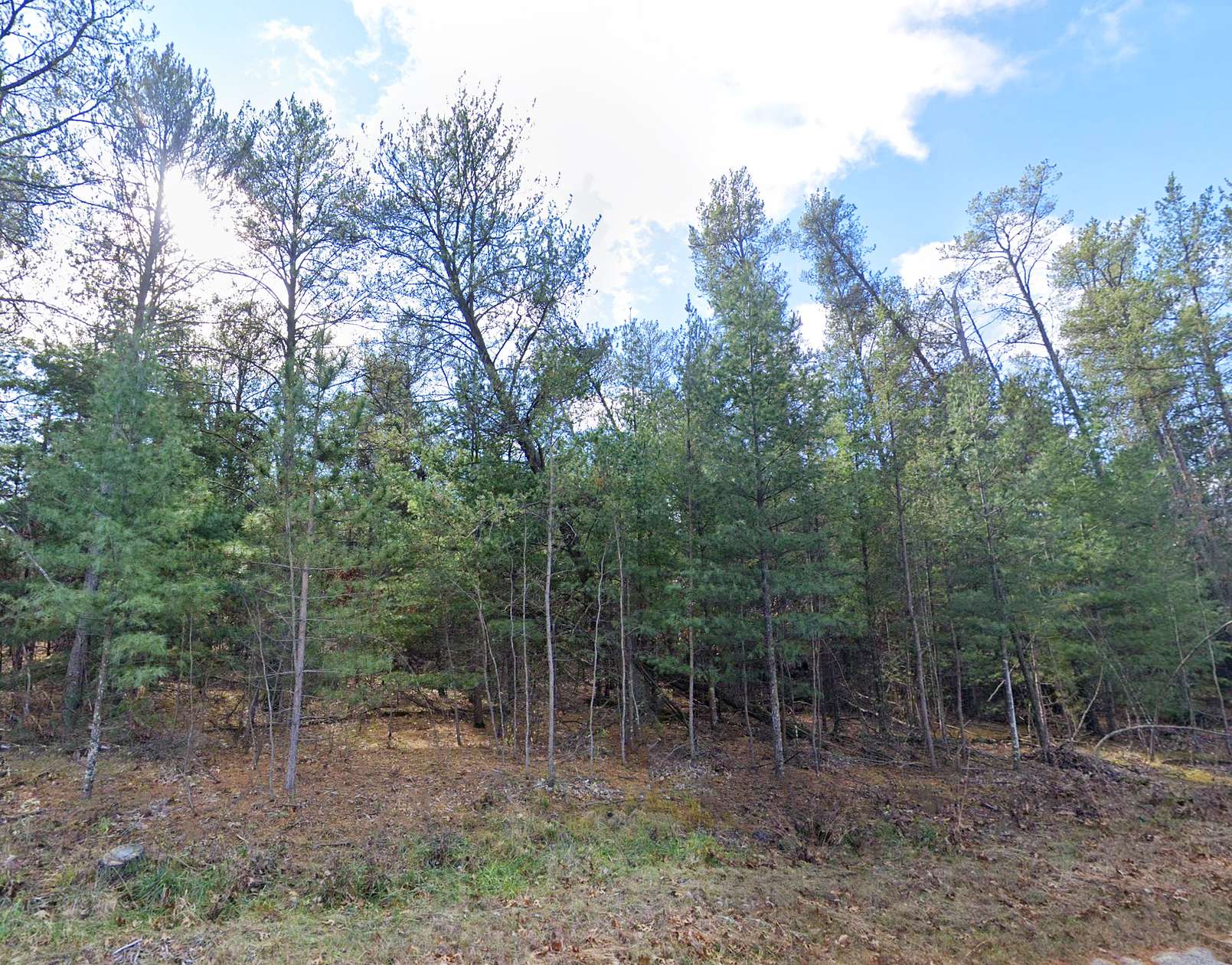 0.96 Acres of Residential Land for Sale in Wisconsin Dells, Wisconsin
