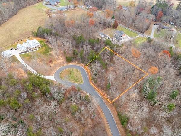 1.29 Acres of Residential Land for Sale in Pilot Mountain, North Carolina
