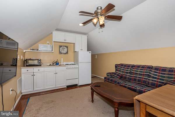 93.6 Acres of Land with Home for Sale in New Windsor, Maryland