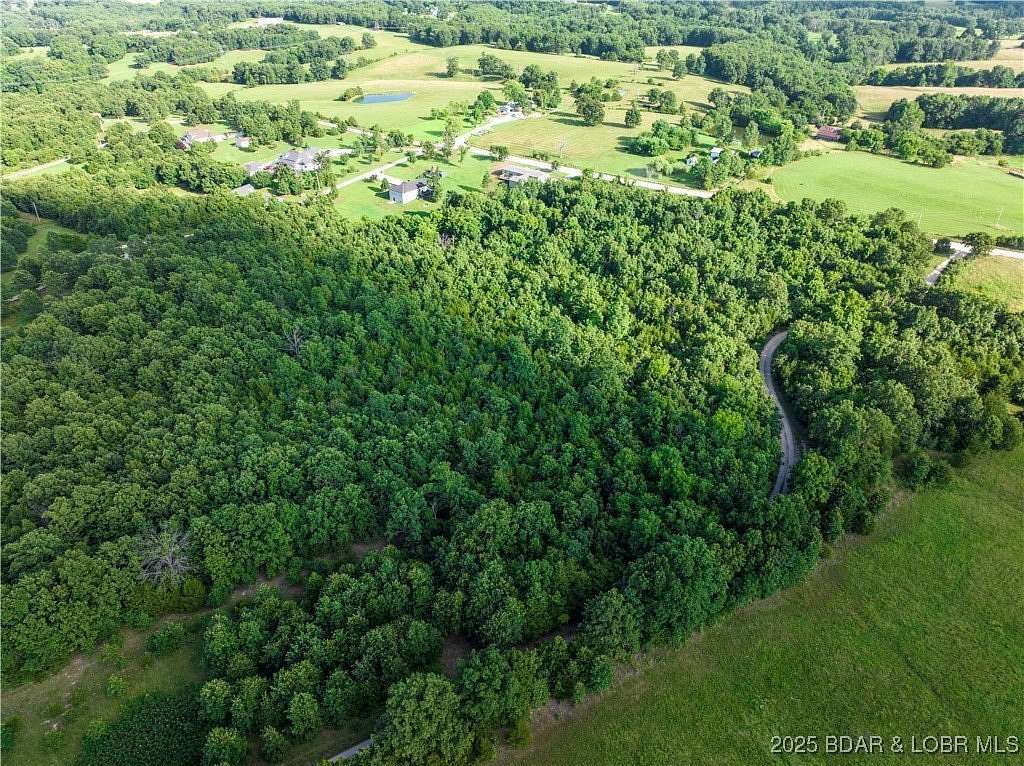 1.22 Acres of Residential Land for Sale in Camdenton, Missouri