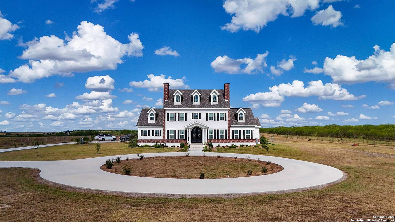 5 Acres of Residential Land with Home for Sale in Kenedy, Texas