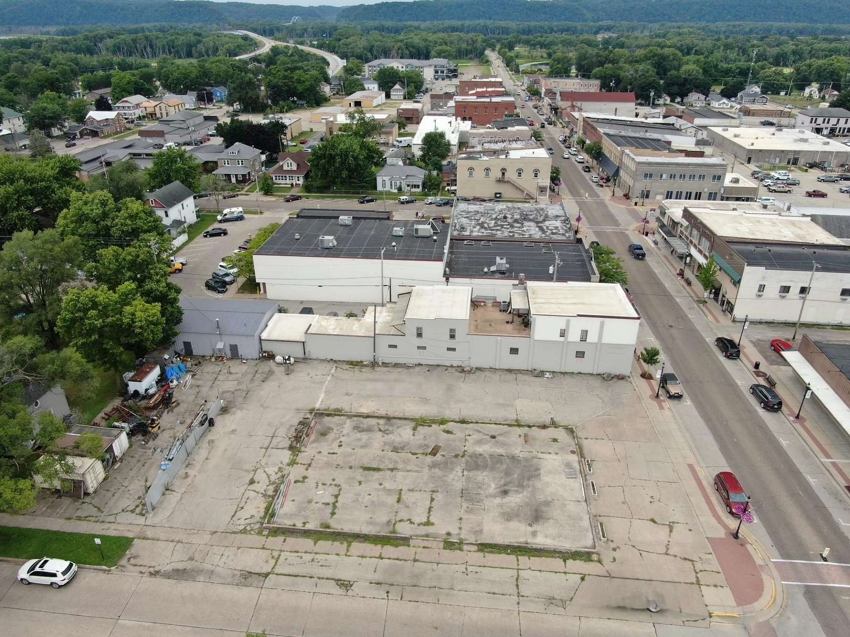 0.39 Acres of Commercial Land for Sale in Prairie du Chien, Wisconsin