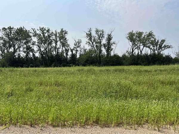 2.55 Acres of Residential Land for Sale in Vermillion, South Dakota