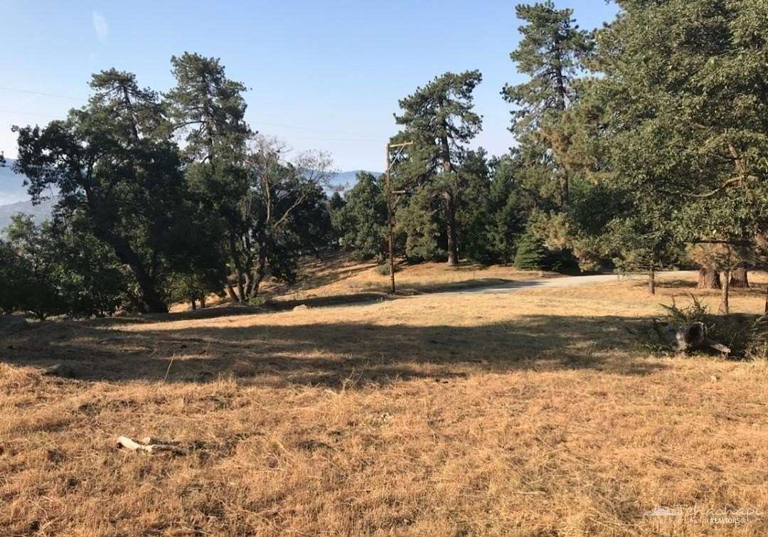 1 Acre of Residential Land for Sale in Tehachapi, California