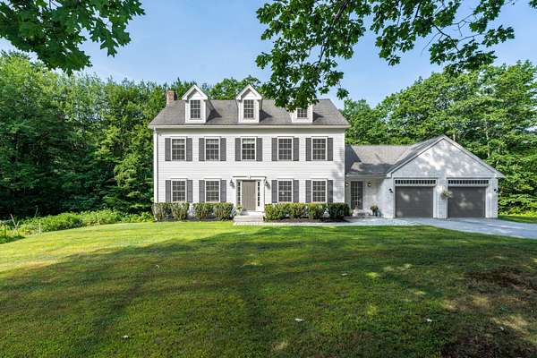 2.18 Acres of Residential Land with Home for Sale in Falmouth, Maine