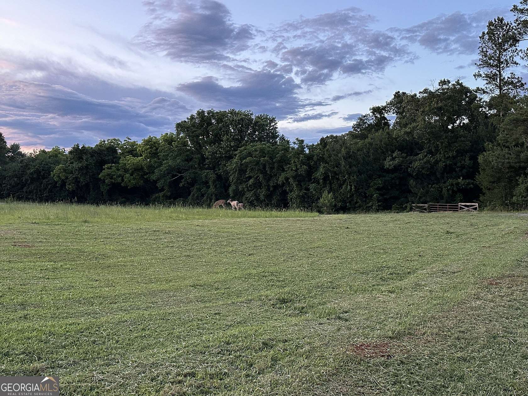 1.57 Acres of Residential Land for Sale in Hartwell, Georgia