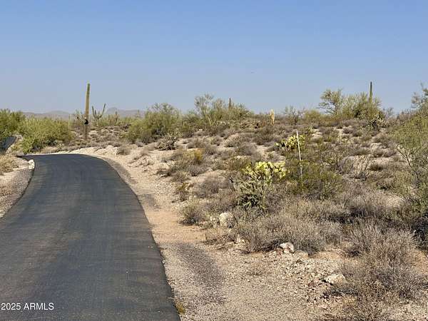 2.5 Acres of Residential Land for Sale in Morristown, Arizona
