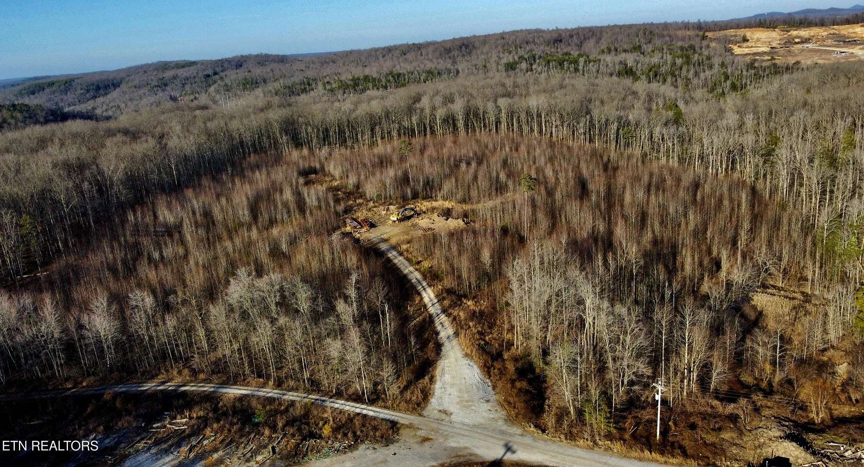 9.1 Acres of Residential Land for Sale in Oneida, Tennessee