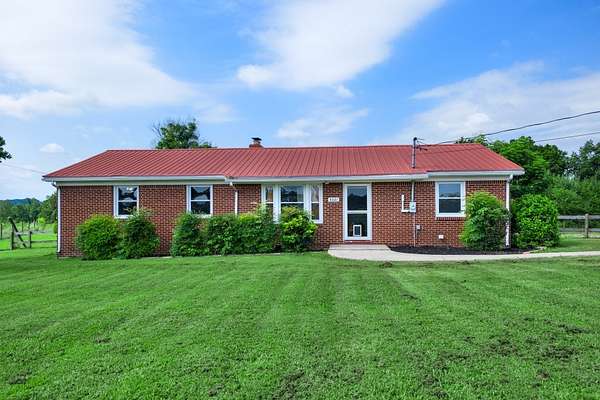 8.28 Acres of Land with Home for Sale in McMinnville, Tennessee