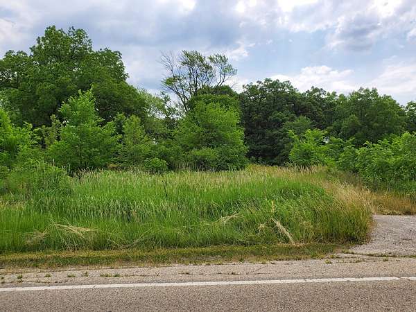 4.56 Acres of Residential Land for Sale in Gurnee, Illinois