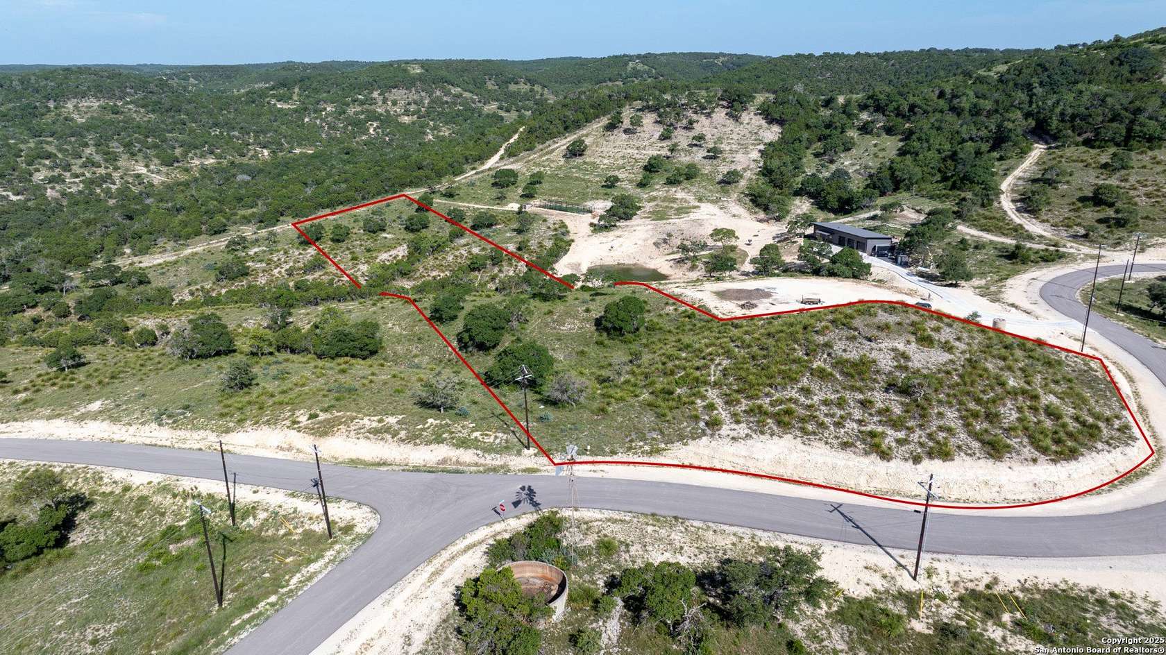 6 Acres of Residential Land for Sale in Pipe Creek, Texas