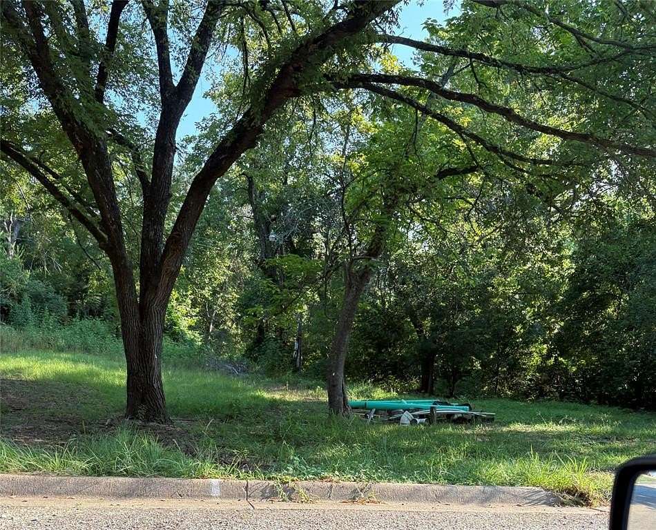 0.32 Acres of Residential Land for Sale in Athens, Texas