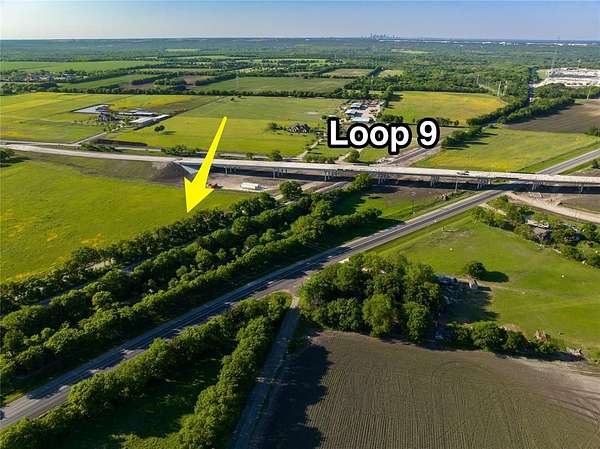 5.58 Acres of Commercial Land for Sale in Lancaster, Texas