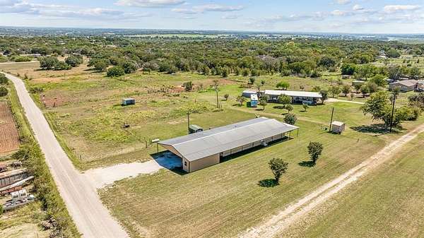 4 Acres of Improved Mixed-Use Land for Sale in Weatherford, Texas