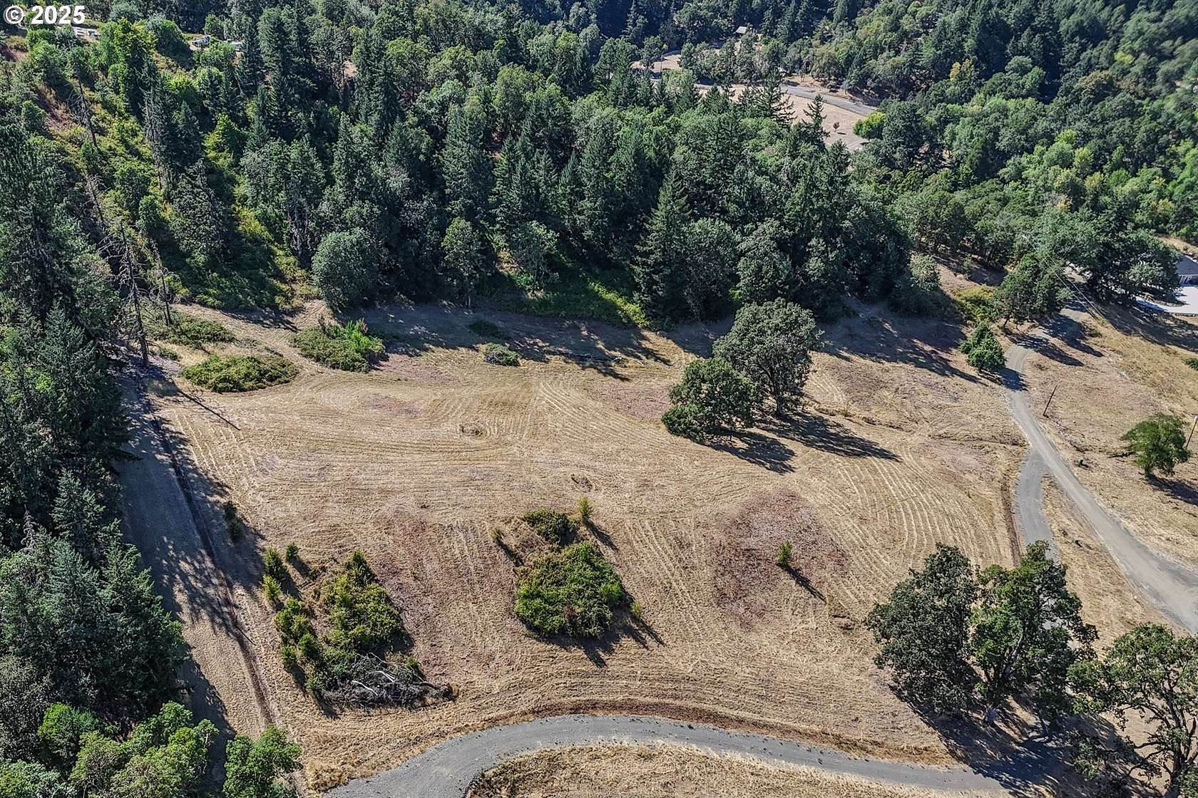 2.52 Acres of Residential Land for Sale in Roseburg, Oregon