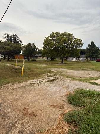 0.17 Acres of Land for Sale in Grandview, Texas