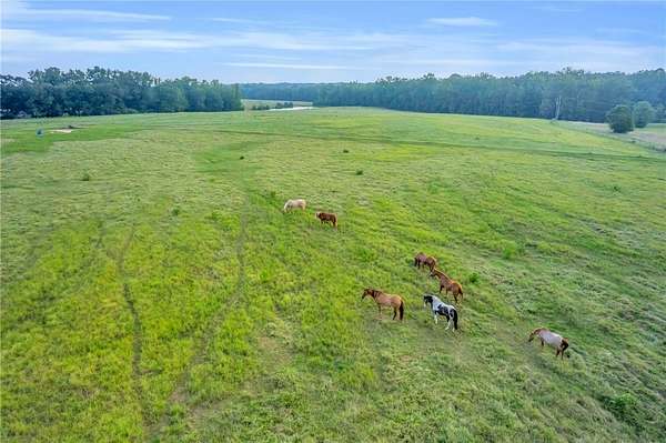 24 Acres of Agricultural Land for Sale in Belton, South Carolina