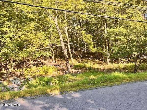 1.5 Acres of Residential Land for Sale in Milford, Pennsylvania