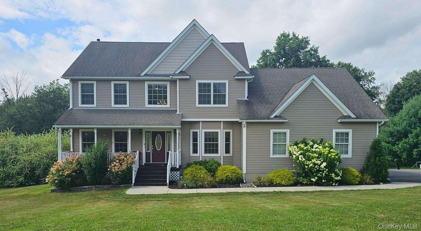 2.4 Acres of Residential Land with Home for Sale in Campbell Hall, New York