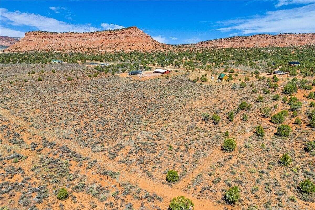 10 Acres of Land for Sale in Kanab, Utah