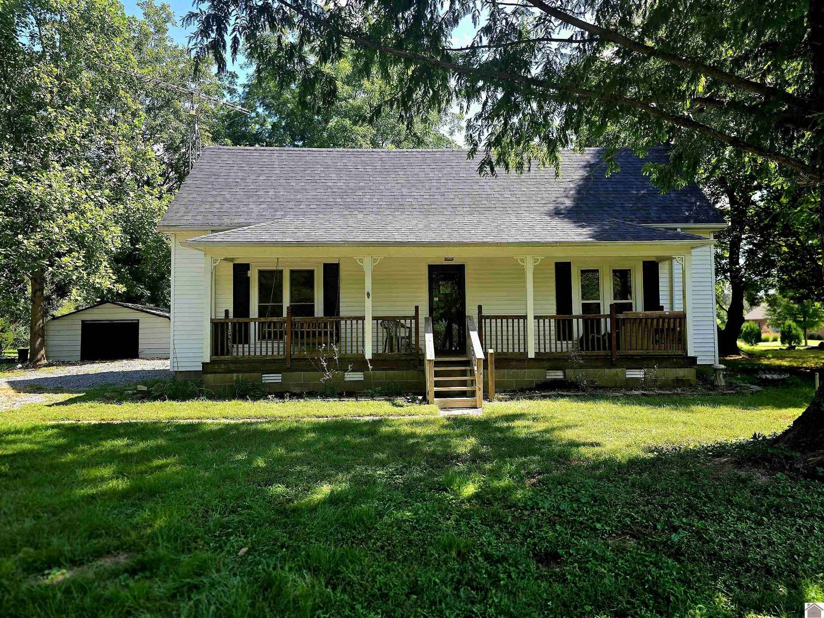 1.6 Acres of Residential Land with Home for Sale in Murray, Kentucky