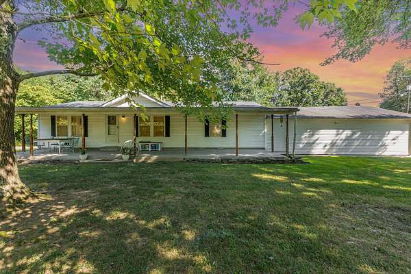 3.42 Acres of Residential Land with Home for Sale in Carrollton, Kentucky