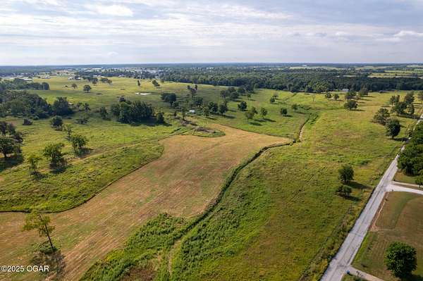 5 Acres of Land for Sale in Neosho, Missouri