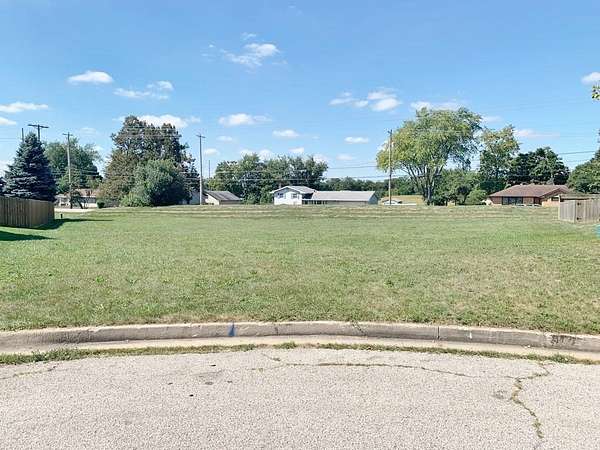 0.23 Acres of Residential Land for Sale in Normal, Illinois