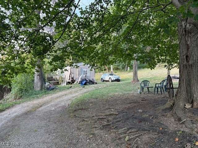 5 Acres of Land for Sale in Bloomingdale, Ohio