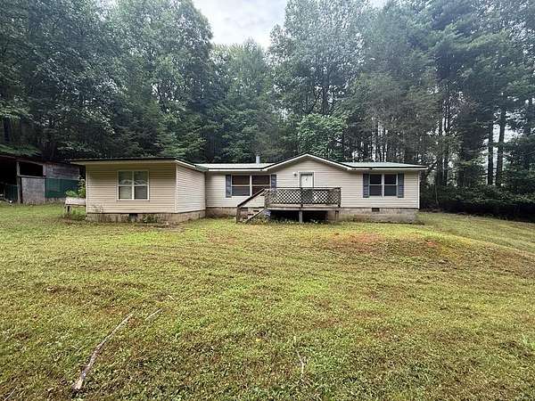 3 Acres of Residential Land with Home for Sale in Blue Ridge, Georgia