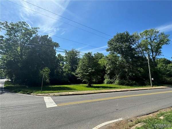 0.76 Acres of Land for Sale in Aliceville, Alabama