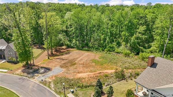 0.9 Acres of Residential Land for Sale in Tuscaloosa, Alabama