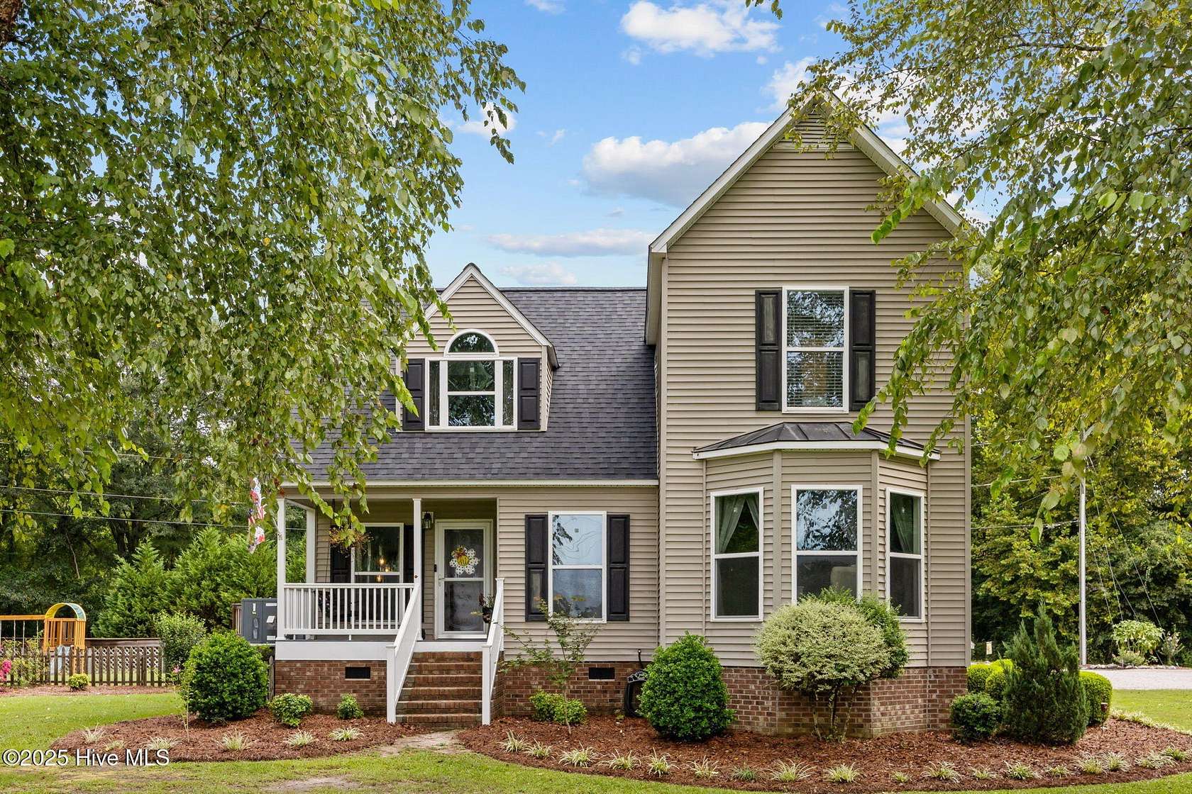 2 Acres of Residential Land with Home for Sale in Washington, North Carolina