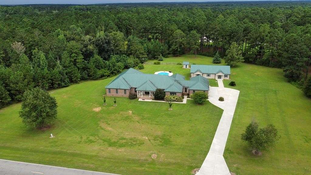 5.37 Acres of Residential Land with Home for Sale in Elko, Georgia